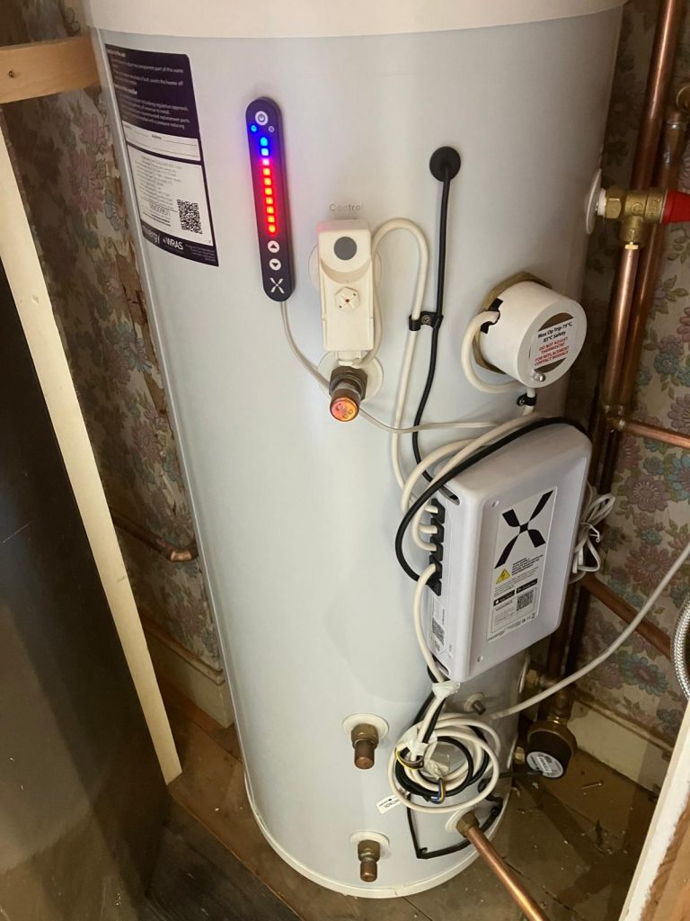Complete bathroom upgrade with Mixergy cylinder in Northampton