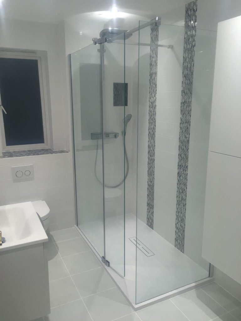 Low level shower room near Bedford – Utopia furniture (8)
